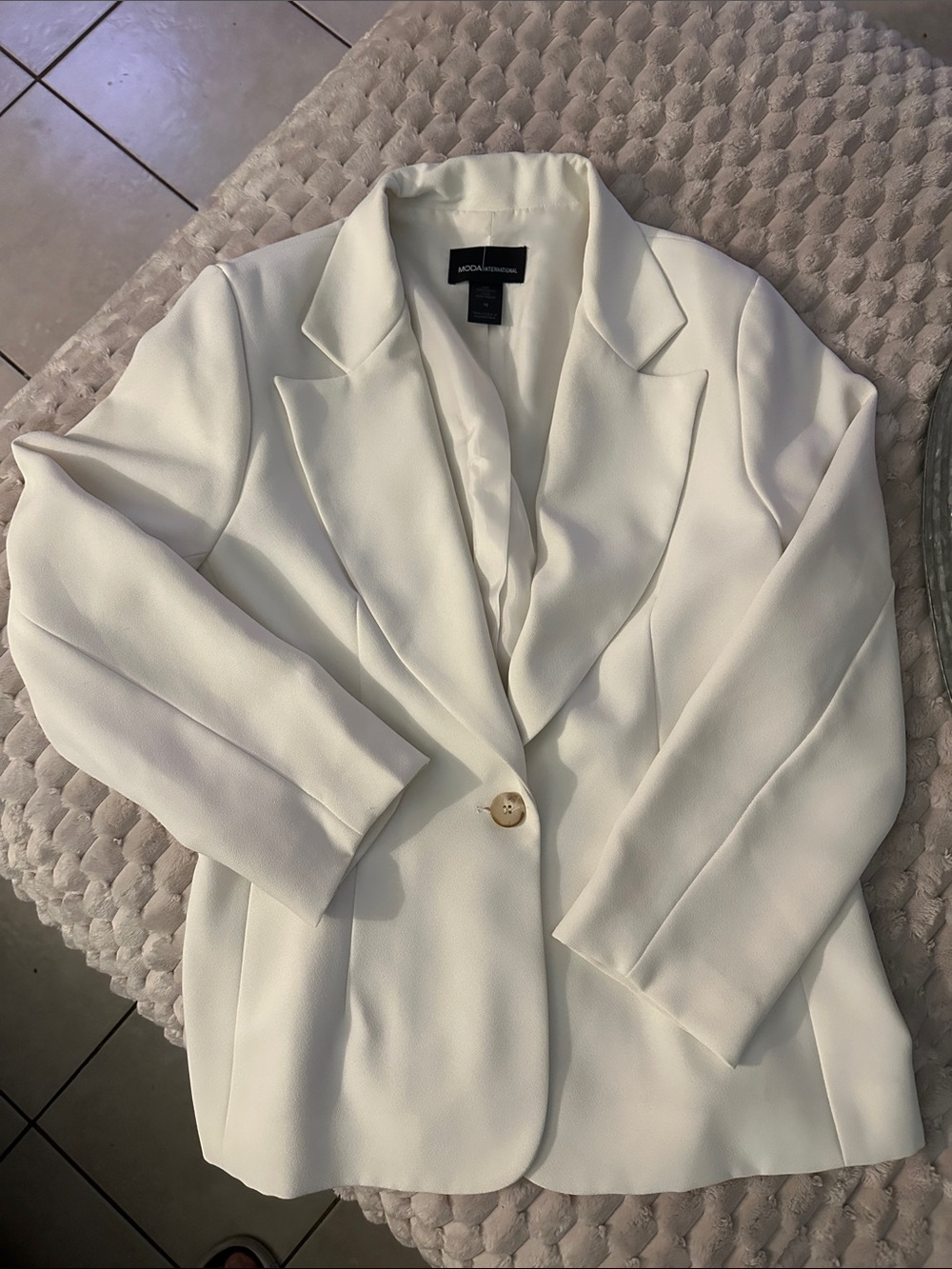 Moda International White Single-Button Tailored Blazer